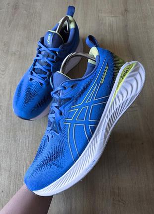 Крутые мужские беговые кроссовки  asics, оригинал, р.45.