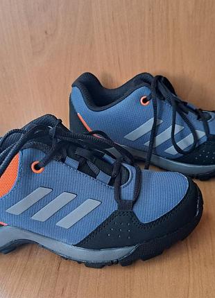 Оригинальные кроссовки adidas terrex р 31