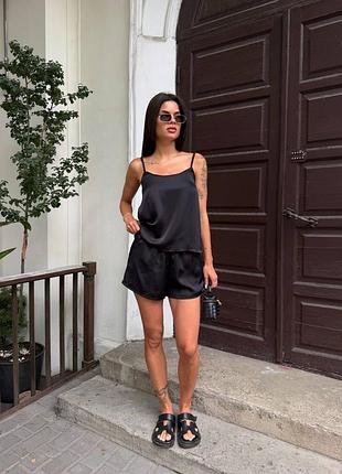 Сатиновый комплект шорты и майка в черном цвете 🌸