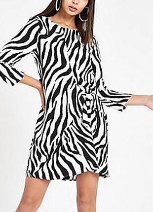 Сукня river island
