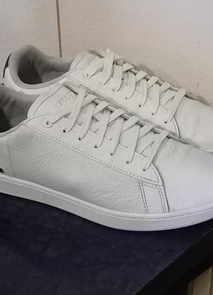 Кросівки lacoste.