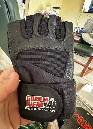 Гелеві рукавички-бінти gorilla wear gel glove wraps black/white