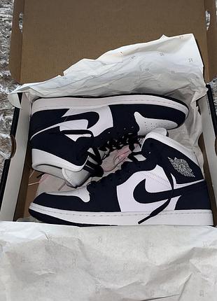 Кросівки чоловічі nike air jordan 1 mid темно сині розмір 44.5 оригінал нові