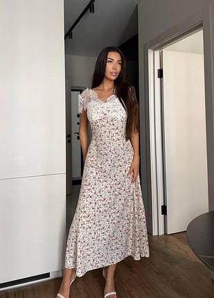 Платье женское цветочное с кружевом