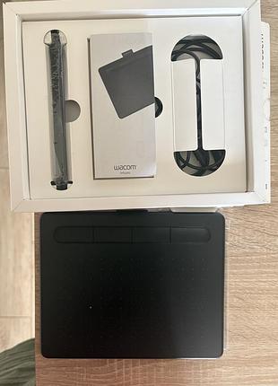 Графічний планшет wacom intuos s black