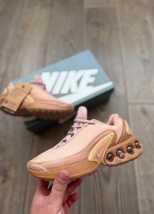 Стильні кросівки nike air max dn isa beige