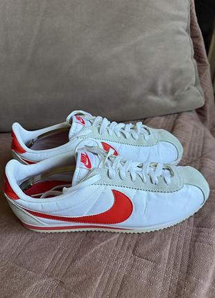 Чоловічі кроссівки nike cortez оригніл стан 9/10 близько до ідеалу розмір 44 28 см