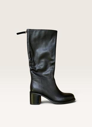 Сапоги attizzare. р 39. новые