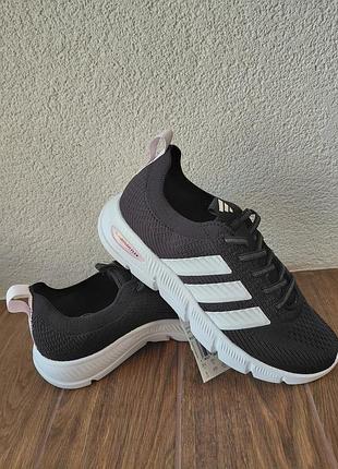 Кроссовки adidas