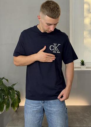 Футболка чоловіча calvin klein темно-синій колір xl розмір