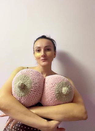 Подушка груди подушки грудь