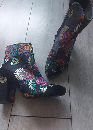 Чоботи💐💥 2