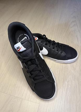 Кросівки nike