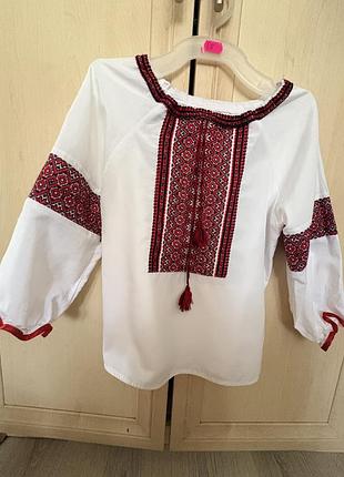 Вишиванка для дівчинки