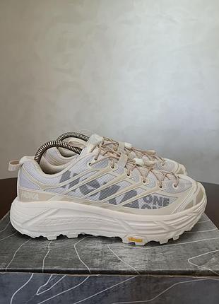 Кроссовки hoka one one mafate three2 low eggnog shifting sand - 1141572-essn
размер 42 длина стельки 27 см
новые