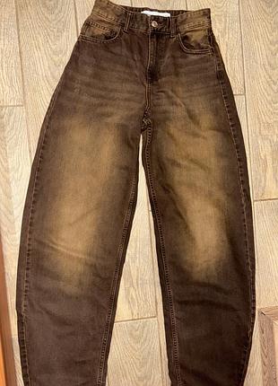 Джинсы bershka 32 р