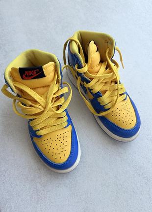 Кросіаки nike jordanна хлопчика, оригінал, стан ідеальний, розмір 28 (17 см.)