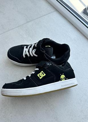 Кросівки на хлопчика, бренд dcshoecousa
