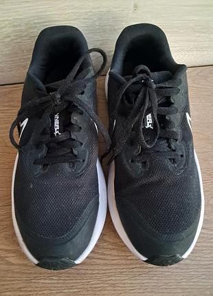 Кроссовки nike 36-36.5