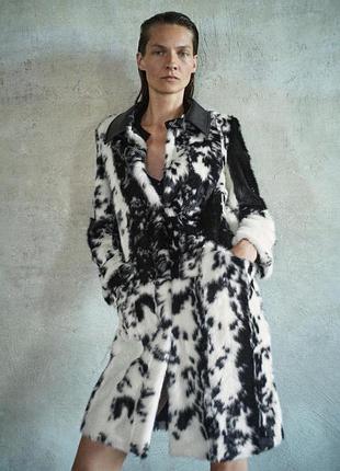 Пальто з тваринним принтом - the item zara woman