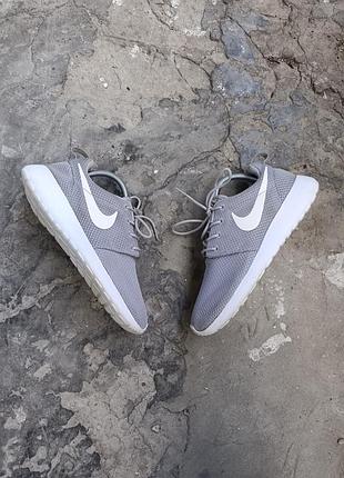 Кроссовки женские беговые летние в сеточку nike