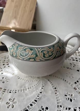 Вінтажний молочник bhs (british home stores) у дизайні valencia.молочник з кераміки та має об'єм приблизно 285 мл