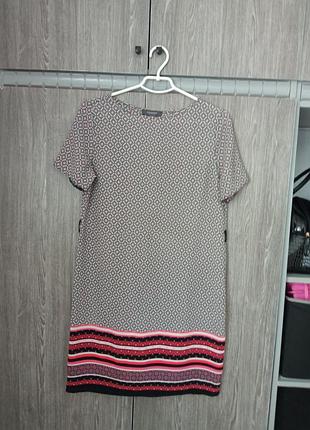 Платье с орнаментом.primark.