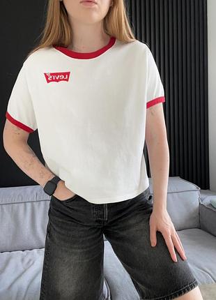 Оверсайзна футболка levis