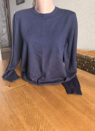 Светр uniqlo
