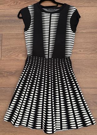 Сукня zara