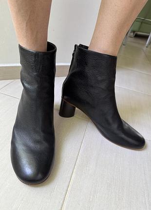 Продам шкіряні черевики bisgaard
