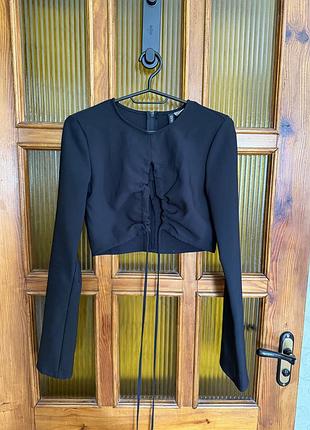 Чорний укорочений кроп-топ h&m