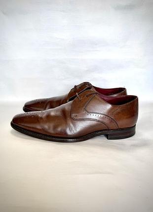 Туфлі броги loake