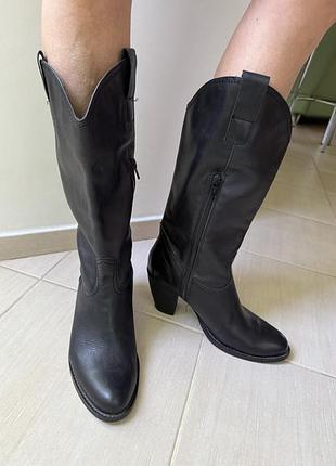 Продам шкіряні чоботи pata pata