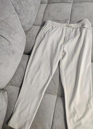 Чоловічіштани-і джогери zara, розмір xl, молочного кольору у дуже гарному стані