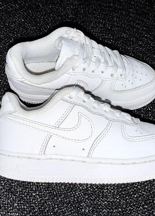Шкіряні кросівки nike air force 1 low, оригінал, р-р 27,5, уст 17.5 см