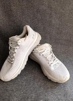 Under armour infinity 4 white, кросівки чоловічі, або унісекс