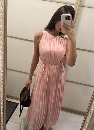 Сукня плісірована