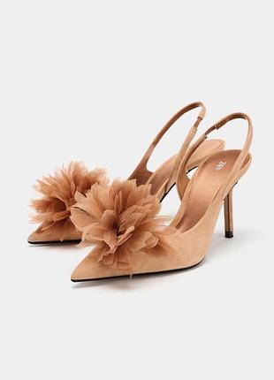 Босоножки zara