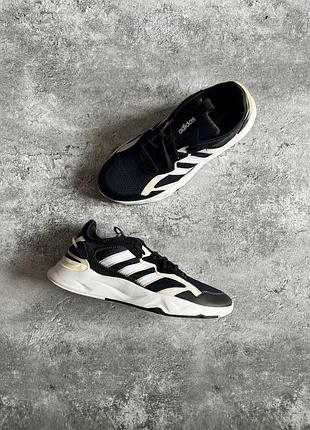 Кросівки adidas futureflow розмір 40