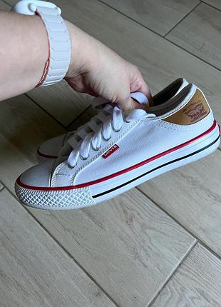 Жіночі кеди levi's stan buck lady