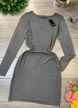 🎀шикарна сукня, в складі 50% віскози
🛍розмір: uk 10/12, s
довжина 92, напівобхват грудей 45-55, пот 41-51, поб 47-62, рукав від пл 62 см.
