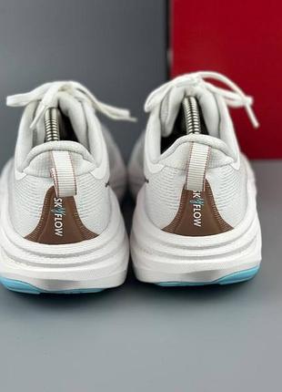 Кросівки hoka 4