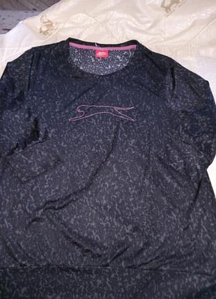 Спортивная, дышащая, классная футболка .оригинал puma.