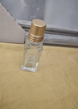Пустой флакон от туалетной воды loccitane made in france.