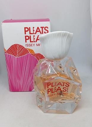 Pleats please issey miyake