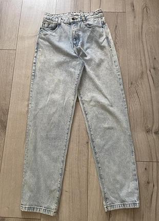 Блакитні джинси жіночі zara