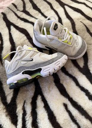 Дитячі nike 23,5 р