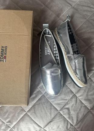 Нові tommy hilfiger