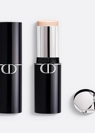 Тональна основа в стіку dior forever skin perfect 0,5